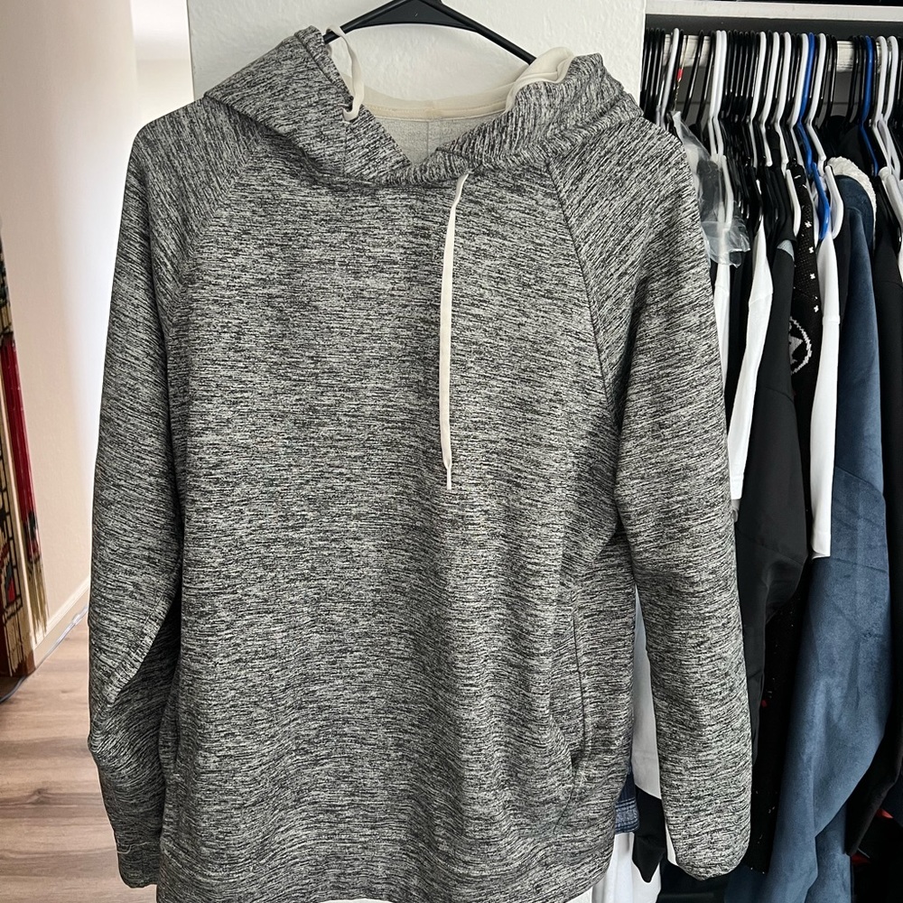 Lululemon Hoodie - Medium
